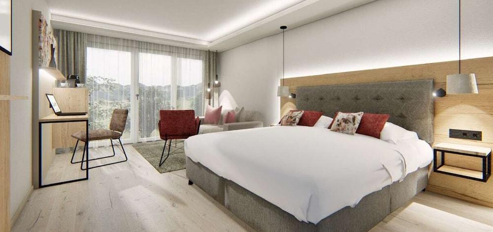 Hotel Aktiv Schweizerhof 4*